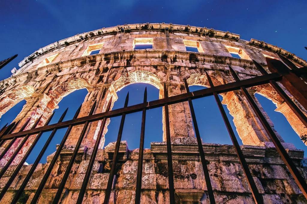 Arena Center * Pula